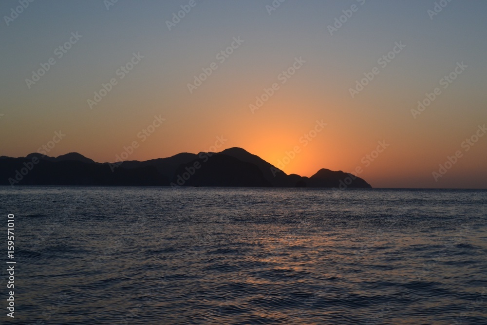 Sunset during El Nido Island Hopping