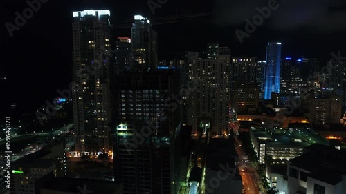 Wallpaper Mural Night aerial Downtown Miami 4k 24p Torontodigital.ca