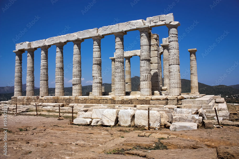 Fototapeta premium Temple of Poseidon at Sounio cape
