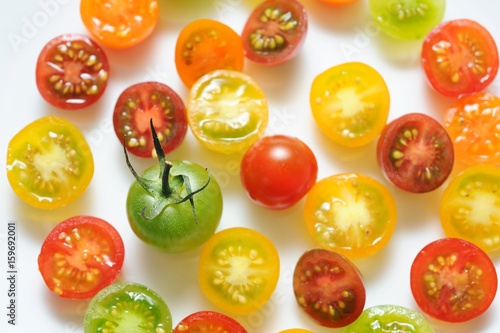 輪切りのミニトマト Stock 写真 Adobe Stock