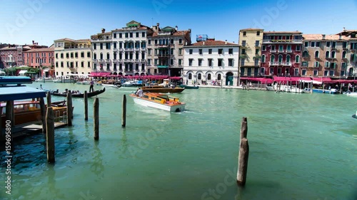 Gorgeous day in Venice - Timelapse