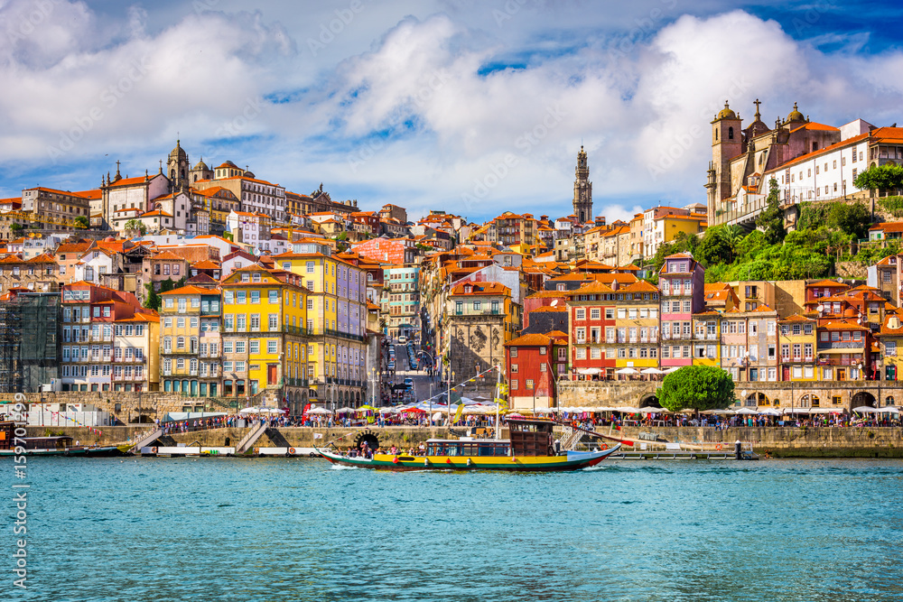 Photo & Art Print Porto, Portugal Skyline