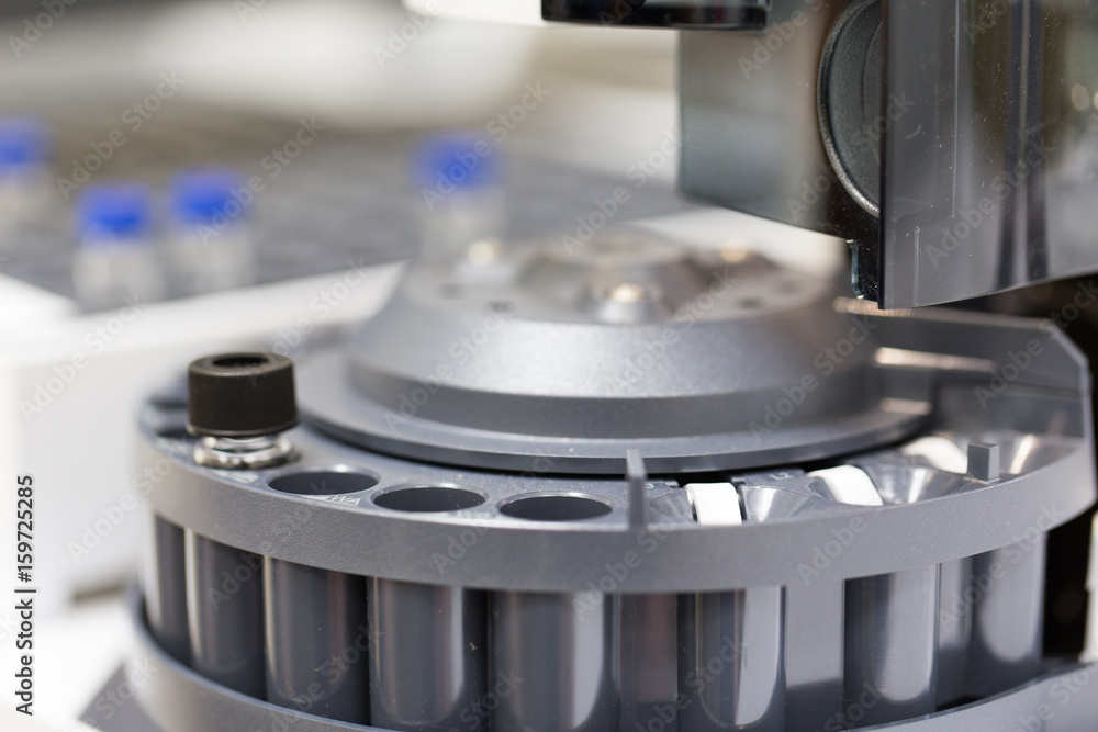 Medical equipment for Gas mixer, Sample test in vial for Gas chromatography (GC) in laboratory. Medical equipment for Gas mixer, Sample test in vial for Gas chromatography (GC) in laboratory.