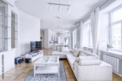 Modern interior room and white spacious apartment. © vadim70 ovthinnikov