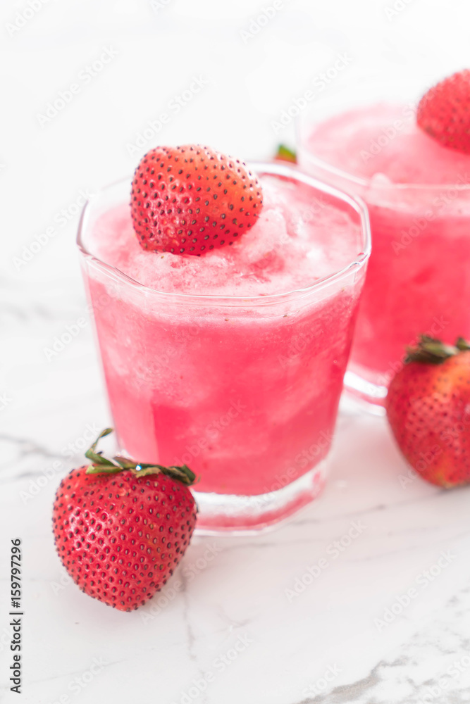 fresh strawberry smoothie fresh strawberry smoothie