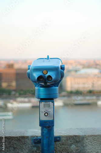 Binocular