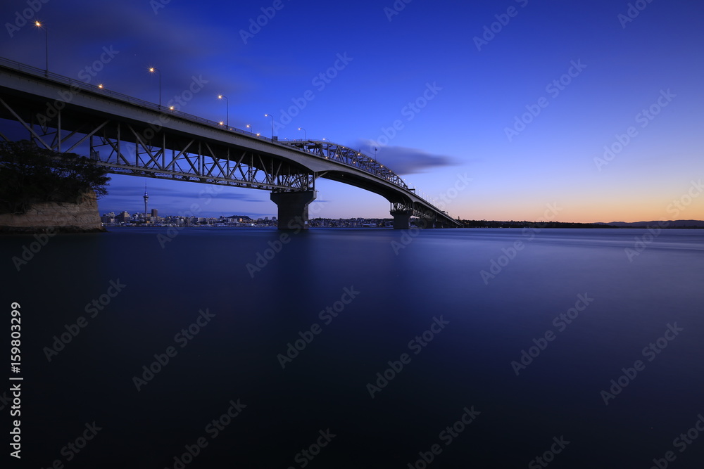 auckland harbor bridge
