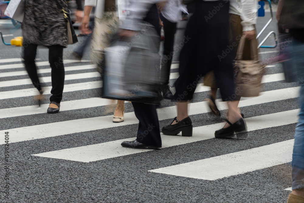 休日の銀座　歩行者天国の雑踏５