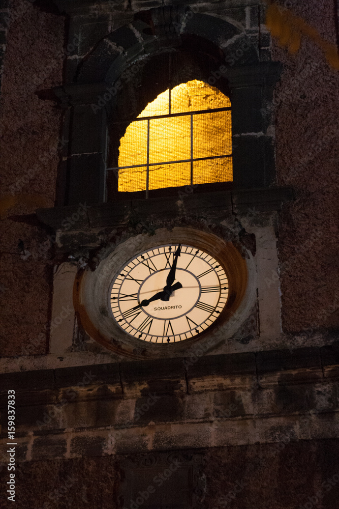 Fototapeta premium Italy Sicily Adrano by night