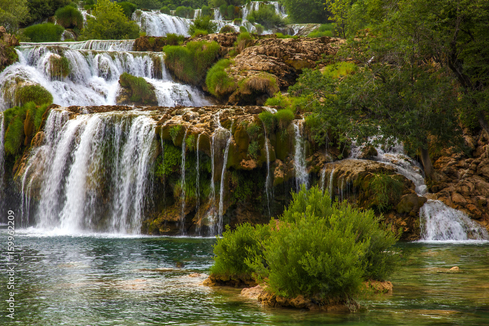 Obraz premium Beutiful Waterfall