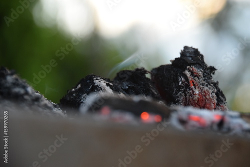 Kohle im Grill