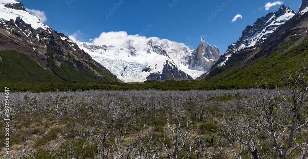 Masyw Corro Torre, Patagonia, Argentyna