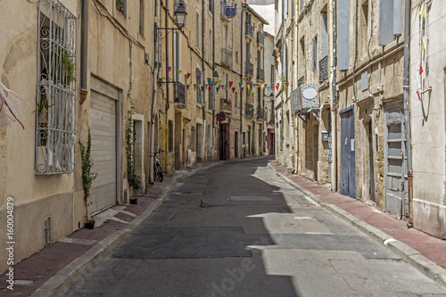 Malerische Gasse in Montpellier, Südfrankreich
