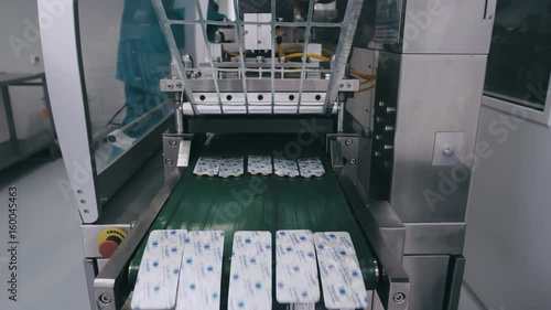 blister pack machine in supplement drug manufacture