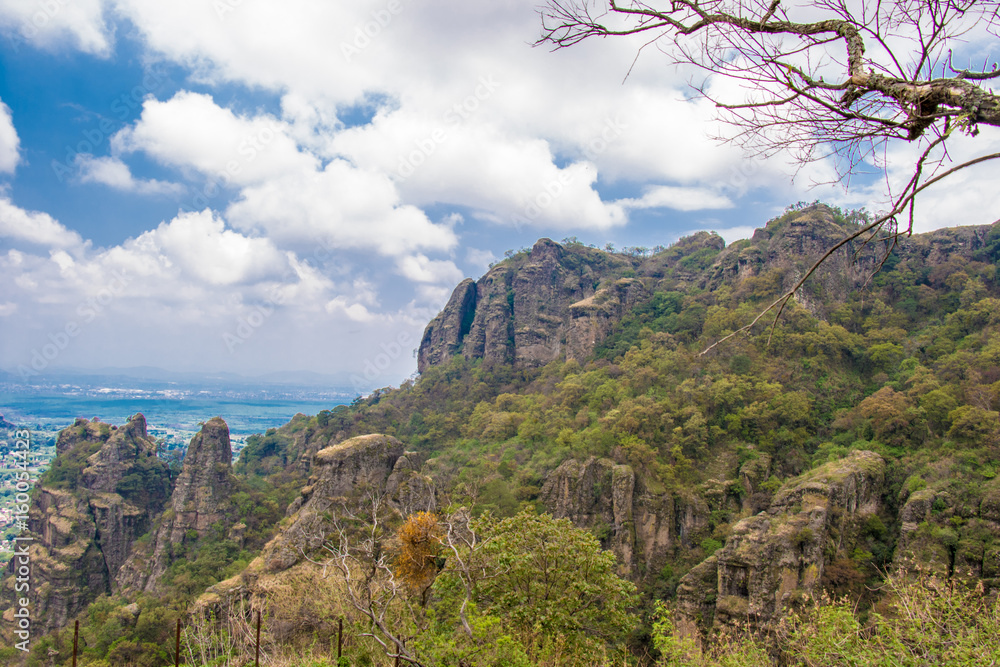 Obraz premium View from Tepozteco Piramyd