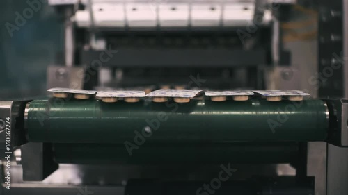 blister pack machine in supplement drug manufacture