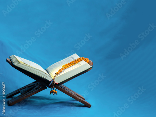 Fototapet Quran, the islamic holy book