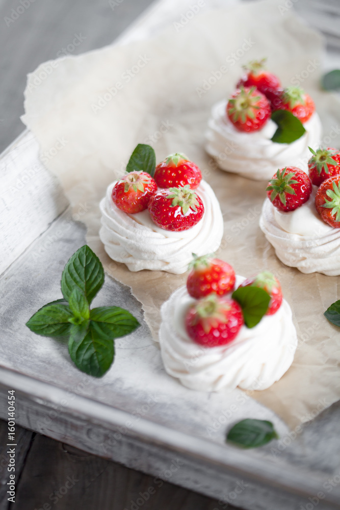 Mini pavlova Mini pavlova
