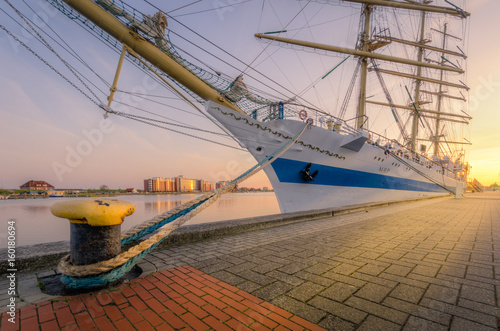 Segelschulschiff MIR am Bontekai in Wilhelmshaven photo