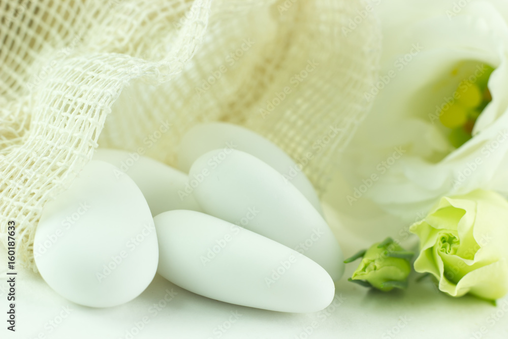 Confetti per gli sposi