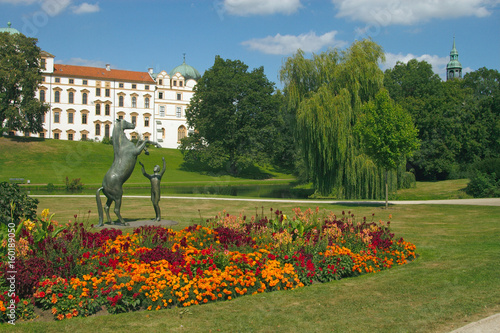 Schloss und Schlosspark von Celle photo