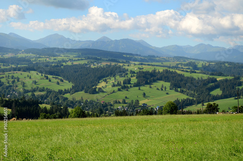 Obraz na płótnie Podhalean landscape with a view of Tatra Mountains (Poland) w salonie