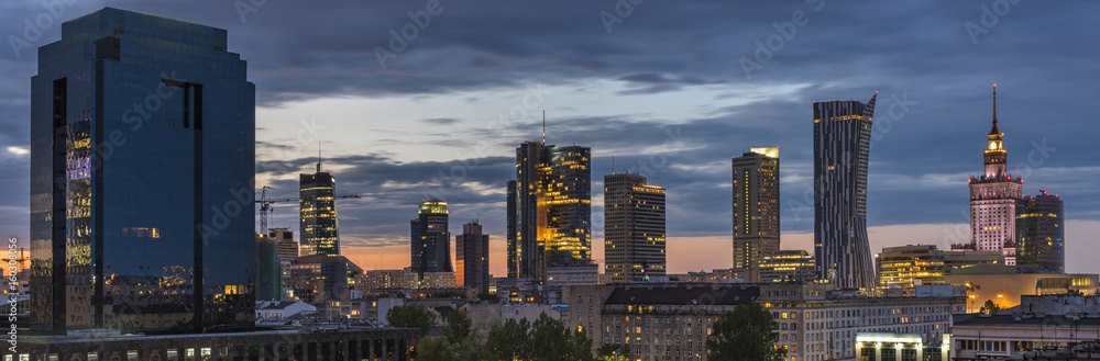Naklejka premium Panorama śródmieścia Warszawy