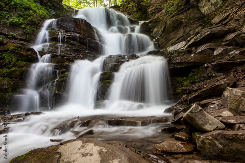 Fototapeta Naklejka Na Ścianę i Meble -  Waterfall in mountains