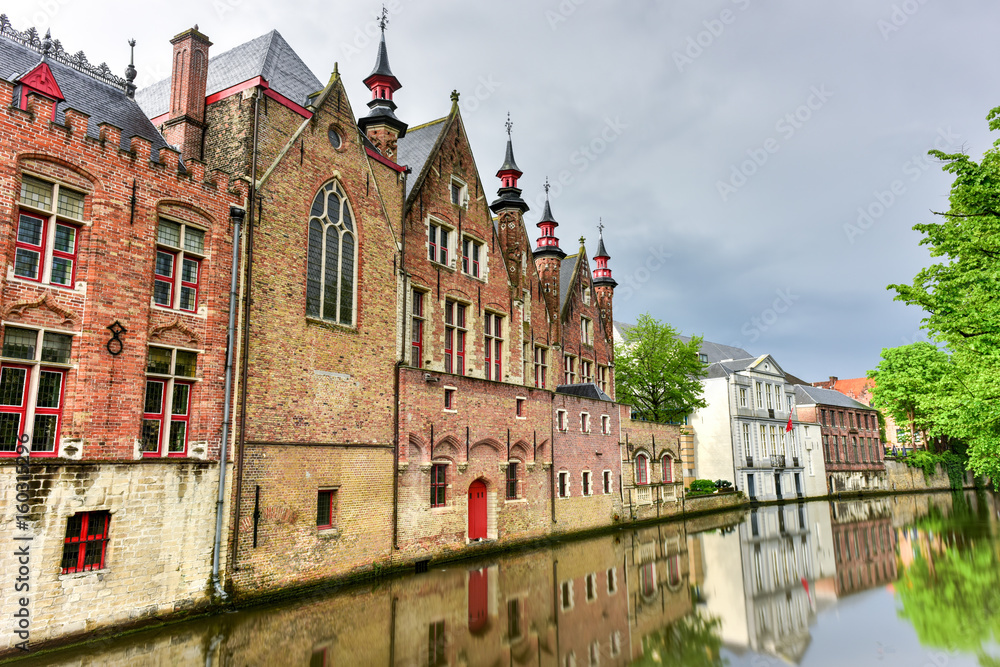 Fototapeta premium Canals of Bruges, Belgium
