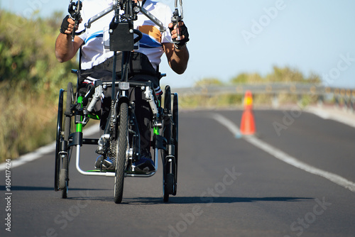 Fototapeta Naklejka Na Ścianę i Meble -  Single wheelchair athlete in action during a marathon
