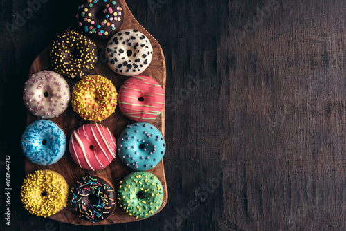 Fototapet Glazed mini donuts