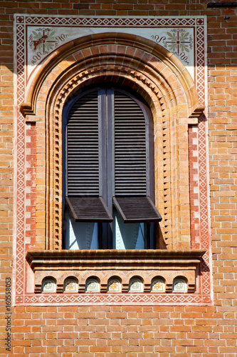 window  varese palaces mornago      sunny photo