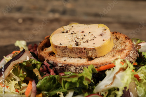 Foie gras, salade