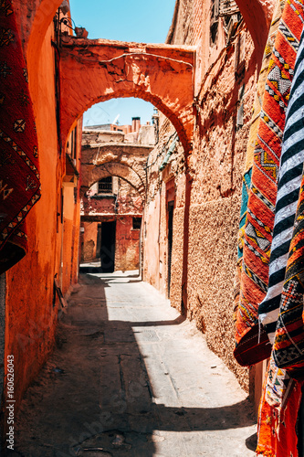 Canvas Print colorful old streets of marrakech medina, morocco