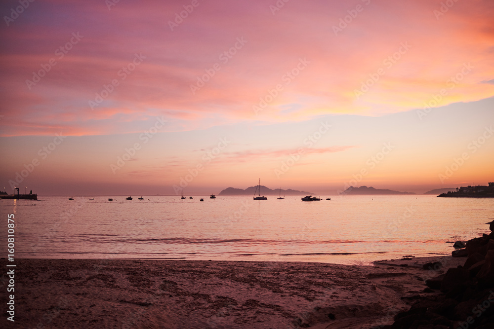 Puesta de sol desde la playa Puesta de sol desde la playa
