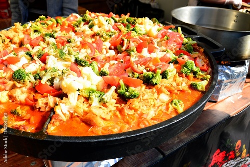 Obraz na płótnie Food on Vilnius city days event in central city streets w salonie