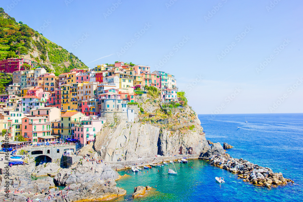 Stunning view of the beautiful and cozy village of Manarola in the Cinque Terre Reserve. Liguria region of Italy.