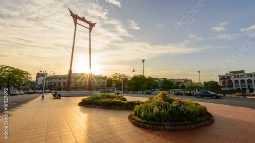 Day to night Time lapse of Giant swing landmark in the city / Sao Ching Cha
