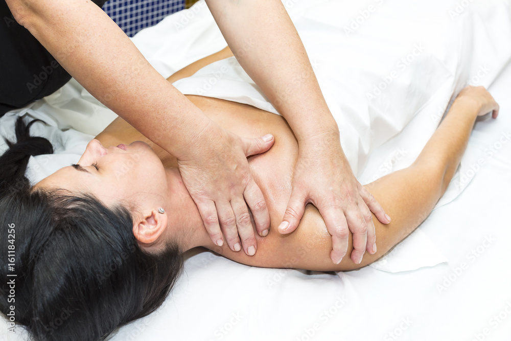 Woman in a beauty salon doing massage Woman in a beauty salon doing massage