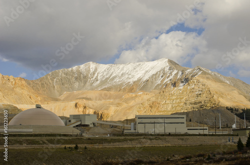 Tablou pe pânză Bartlett Mountain and the Climax Mine