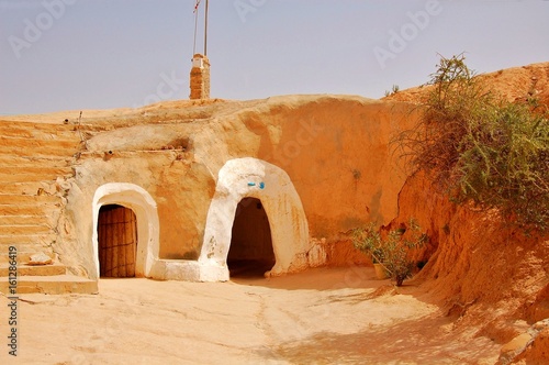 Obraz na plátně Maison troglodyte à Matmata en Tunisie.