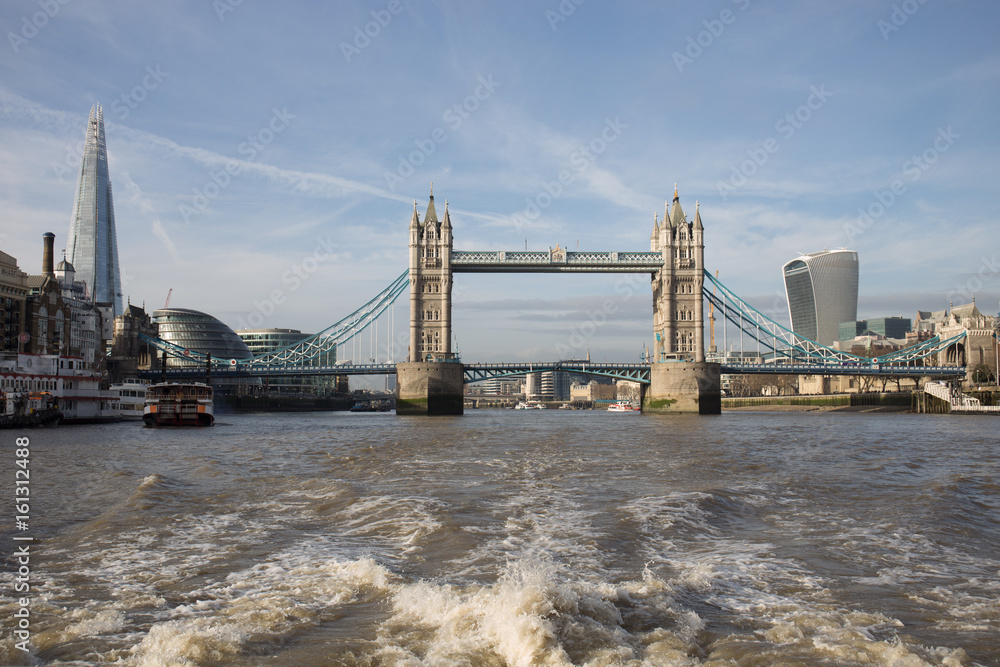 Obraz premium Tower Bridge Shard