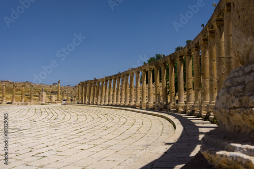 ovales Forum Jerash