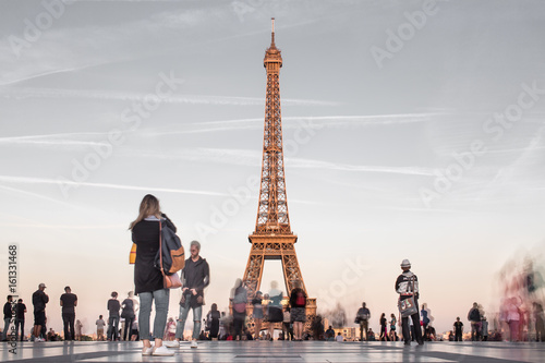 Paris - parvis du Trocadéro © 120bpm