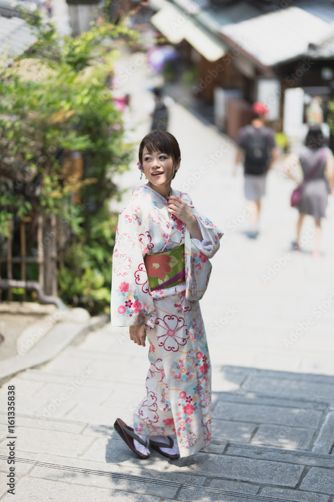 着物の女性・京都 着物の女性・京都