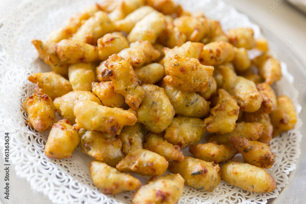 fried chicken nuggets fried chicken nuggets