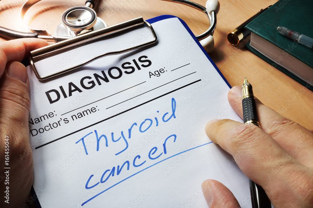 Diagnosis thyroid cancer in a medical form. Diagnosis thyroid cancer in a medical form.