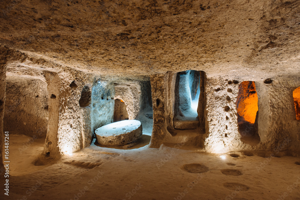 Derinkuyu underground city in Cappadocia, Turkey. - obrazy, fototapety, plakaty 