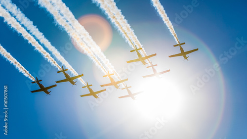 Air show - samoloty na tle nieba  © voro