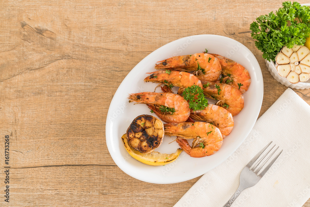 fried shrimps with garlic fried shrimps with garlic